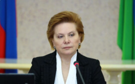 Губернатор Югры рассказала о сохранении языков в Париже