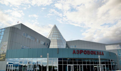В аэропорту Ханты-Мансийска демонстрируют фильмы об истории Югры