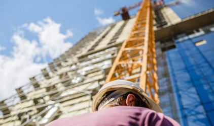 Власти Югры на 30% подняли план по строительству жилья