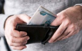 Югорчане хранят на счетах зарплатных карт в ВТБ более 4 млрд рублей
