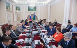 Муниципалитеты ХМАО получат 4,6 миллиарда рублей на развитие соцпрограмм