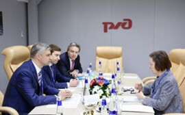 Наталья Комарова и РЖД договорились о строительстве железной дороги между Екатеринбургом и Ханты-Мансийском