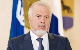 Мэр Югры пообещал время от времени ездить на автобусе