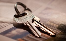 В Югре трудовых мигрантов обеспечат жильем