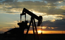 В Югре в июле добыли рекордное количество нефти