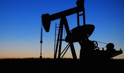 Кухарук и Жога обсудили экономику нефтегазового сектора Югры