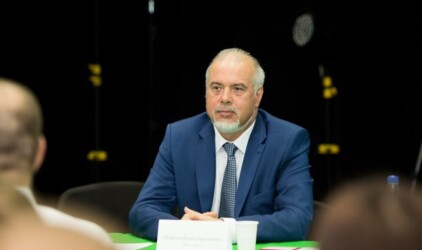Глава Сургута в ходе подведения итогов года отметил улучшение качества дорог