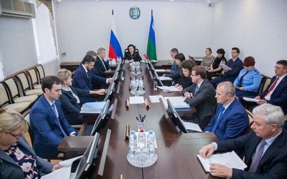 В Сургутском районе реализуют 5 государственных программ
