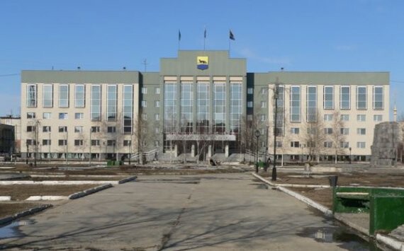 В Сургуте подсчитали выгоду от сокращения служебного транспорта‍